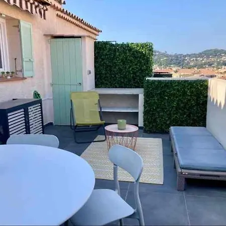 アパート Bright 2-room - Rooftop Terrace - Swimming Pool